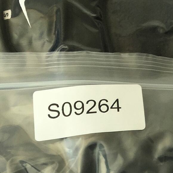 Nike Womens Sweatshirt Black Gold Icon Clash Therma Fleece Crew Stretch Small - Picture 12 of 12